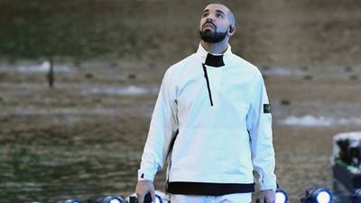 Drake pays tribute to Takeoff, gifts fans a honeymoon at Atlanta tour stop