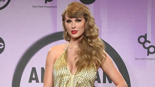 Fans think "Lavender Haze" teases Taylor Swift will rerelease 'Speak Now' soon