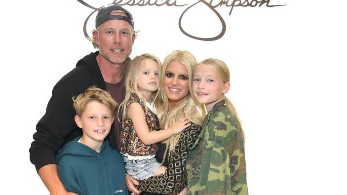 Jessica Simpson, Eric Johnson and family