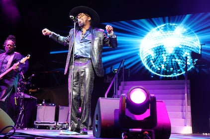 WTBV 101.5 The Vibe Fantasia Anthony Hamilton Benchmark International Arena