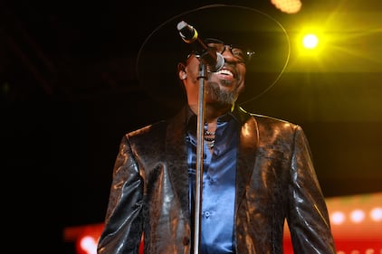 WTBV 101.5 The Vibe Fantasia Anthony Hamilton Benchmark International Arena