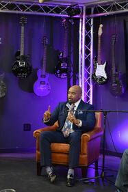 WTBV 101.5 The Vibe How To Build Wealth Forum & Dinner Wealth Summit