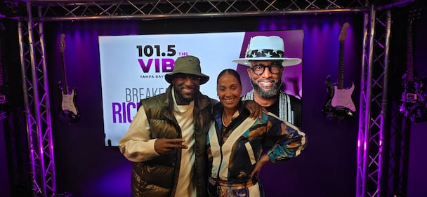 WTBV 101.5 The Vibe Rickey Smiley Breakfast meet-n-greet